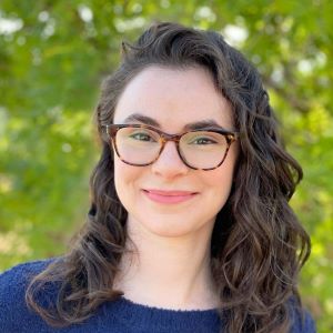 Head shot of Katie Faulkner